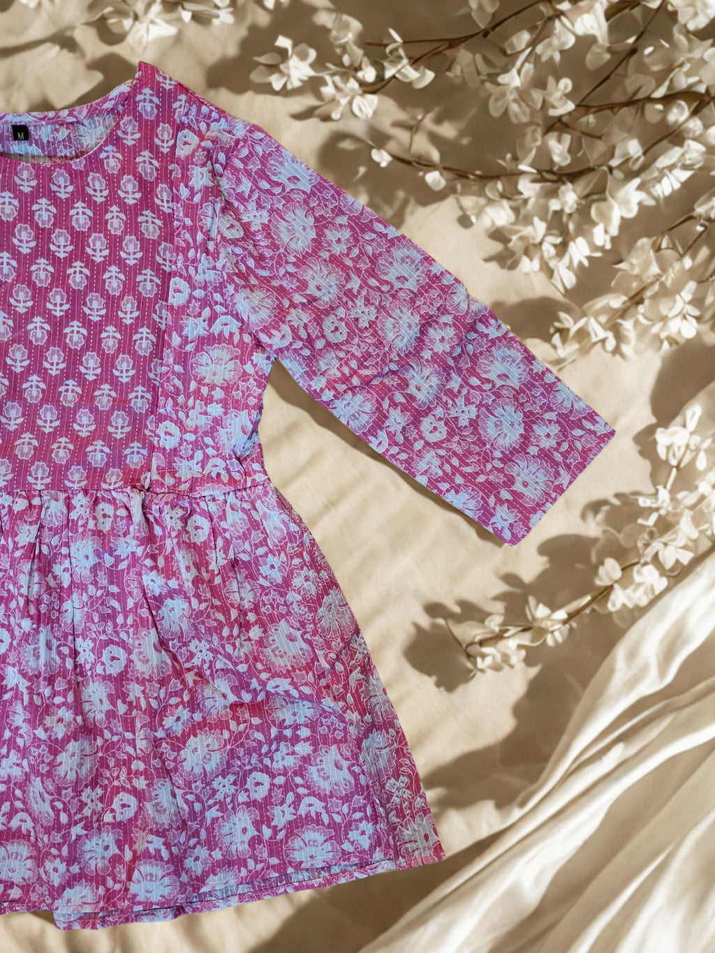 WHITE-PINK